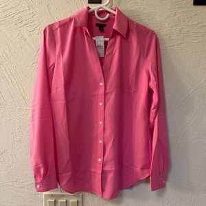 NWT Ann Taylor pink essential top